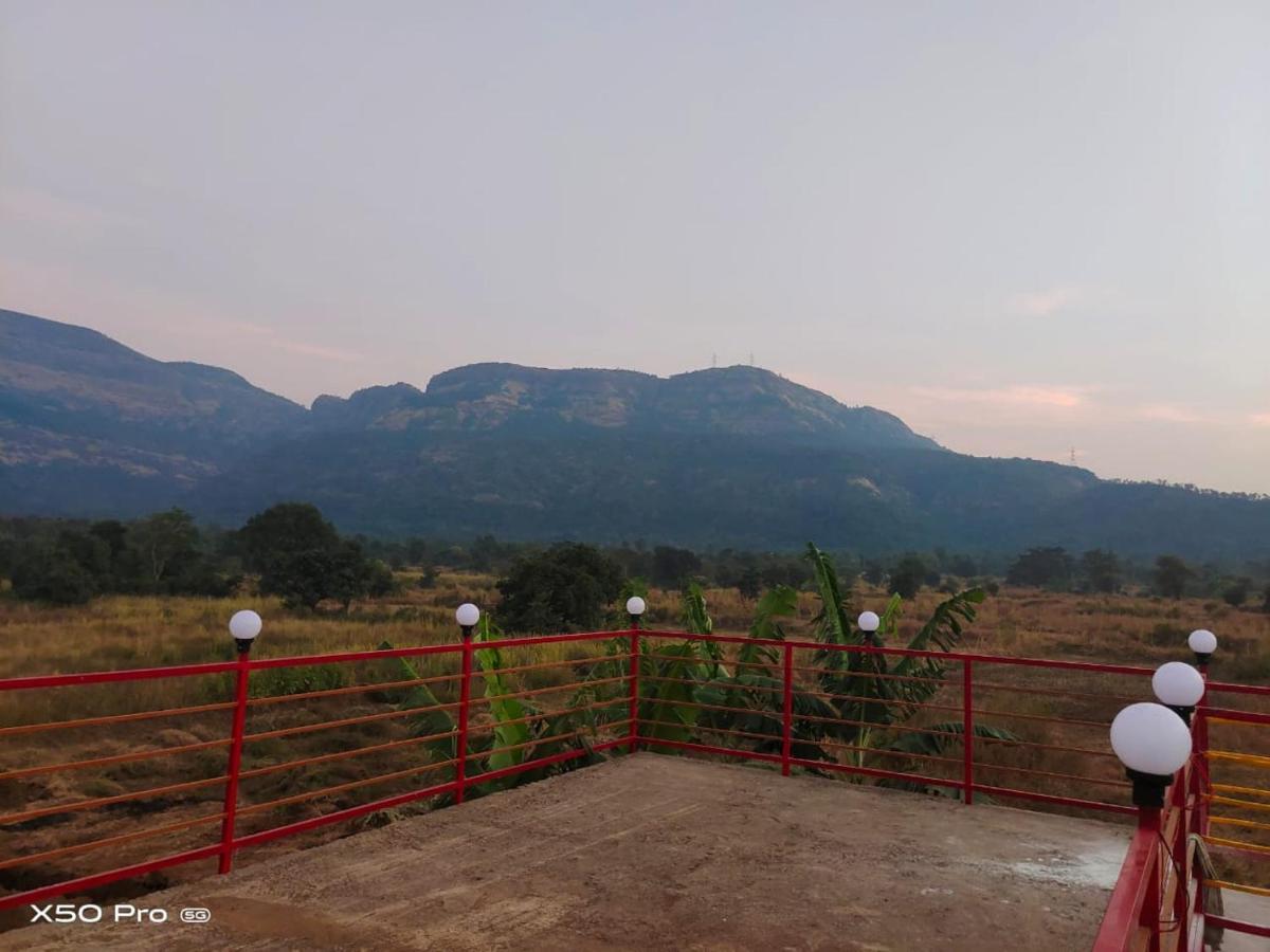 Готель Sahyadri Hill Farm Jambrung Екстер'єр фото